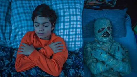 Under The Wraps 2021